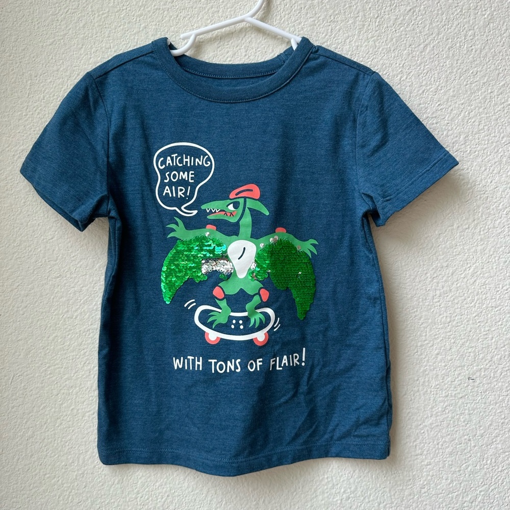 Cat & Jack Dino Skateboard SS T-Shirt - Size XS (4/5)